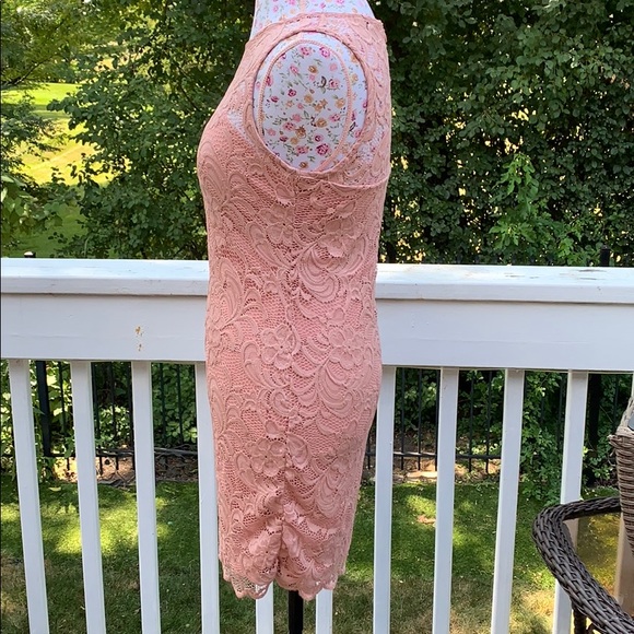 Size Small Peach Lace Spring/Summer Dress Like New - Picture 2 of 8